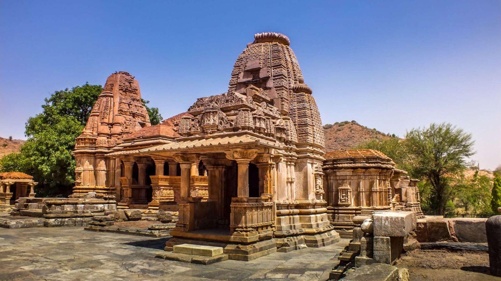 Eklingji Temple, Udaipur, History, Photos, Distance, Location