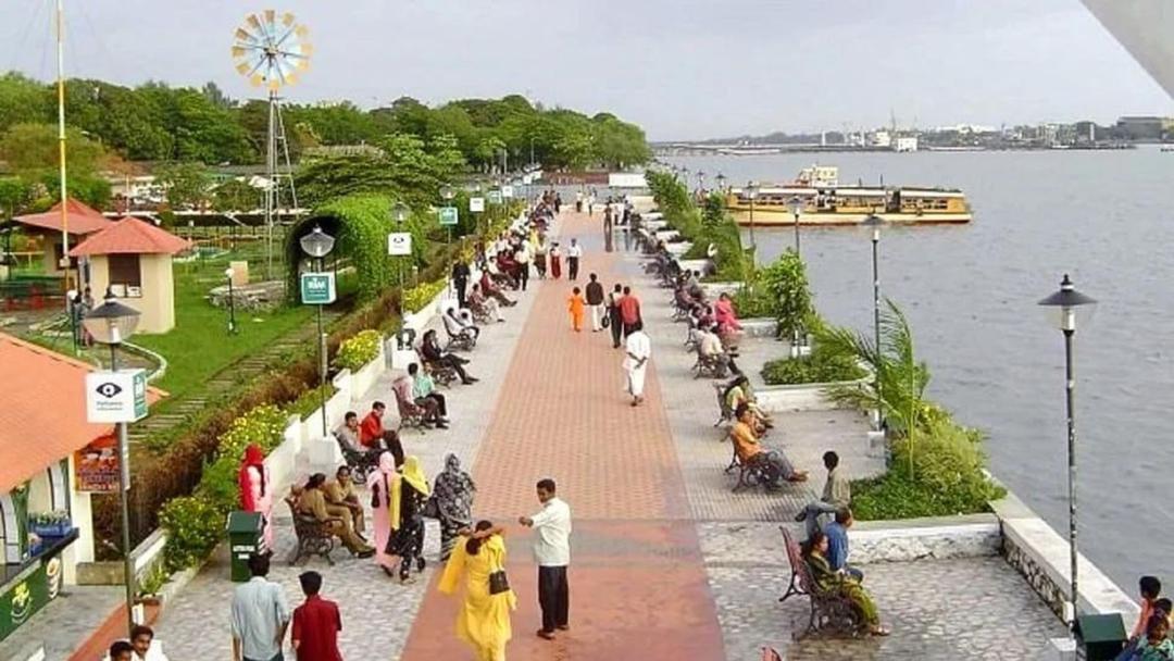 Marine Drive Kochi Timings Marine Drive Photos and Images
