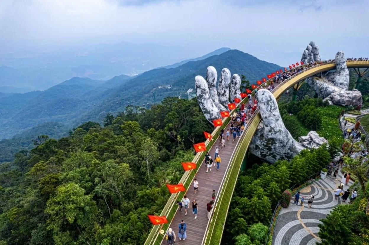 Vietnam Tourist Places | Best Places to Visit in Vietnam