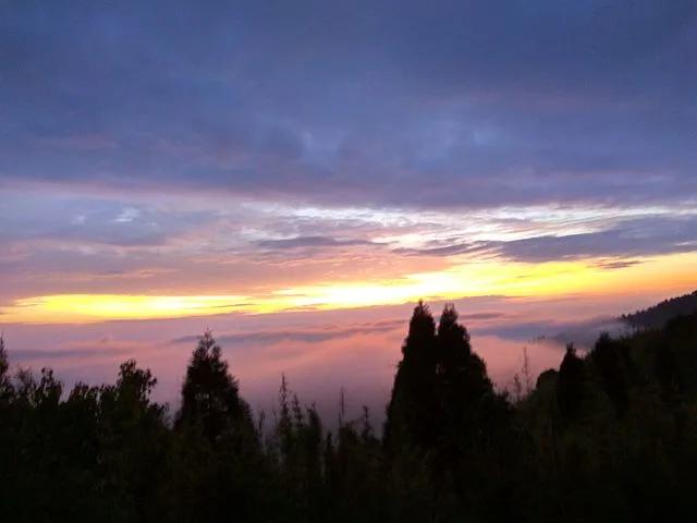 Sunrise_at_Tiger_hill
