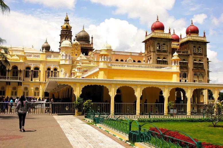 Mysore-Palace-410820-pixahive_0005.webp