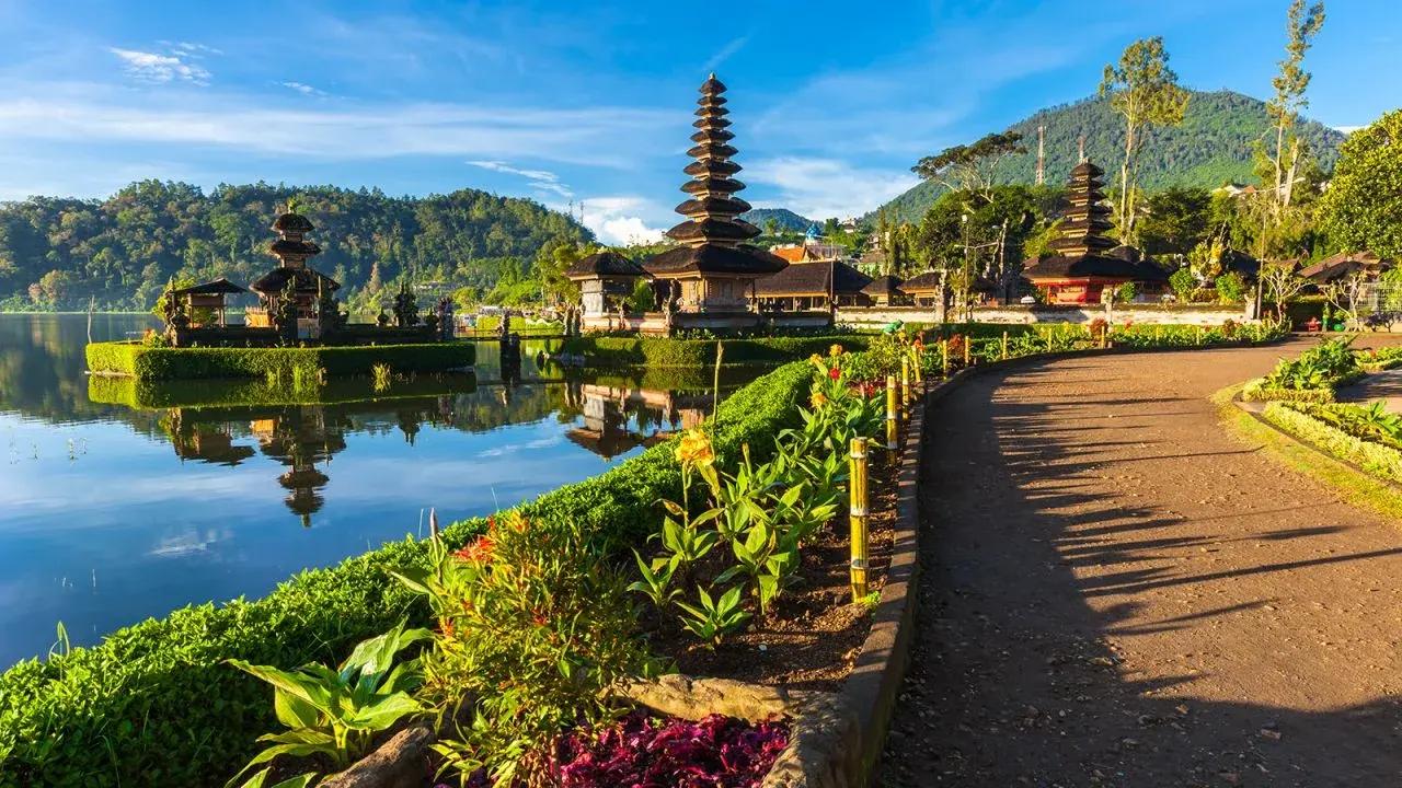 Indonesia_1680957466944_2633.webp