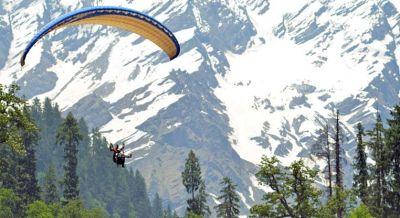 Paragliding-in-Solang-Valley
